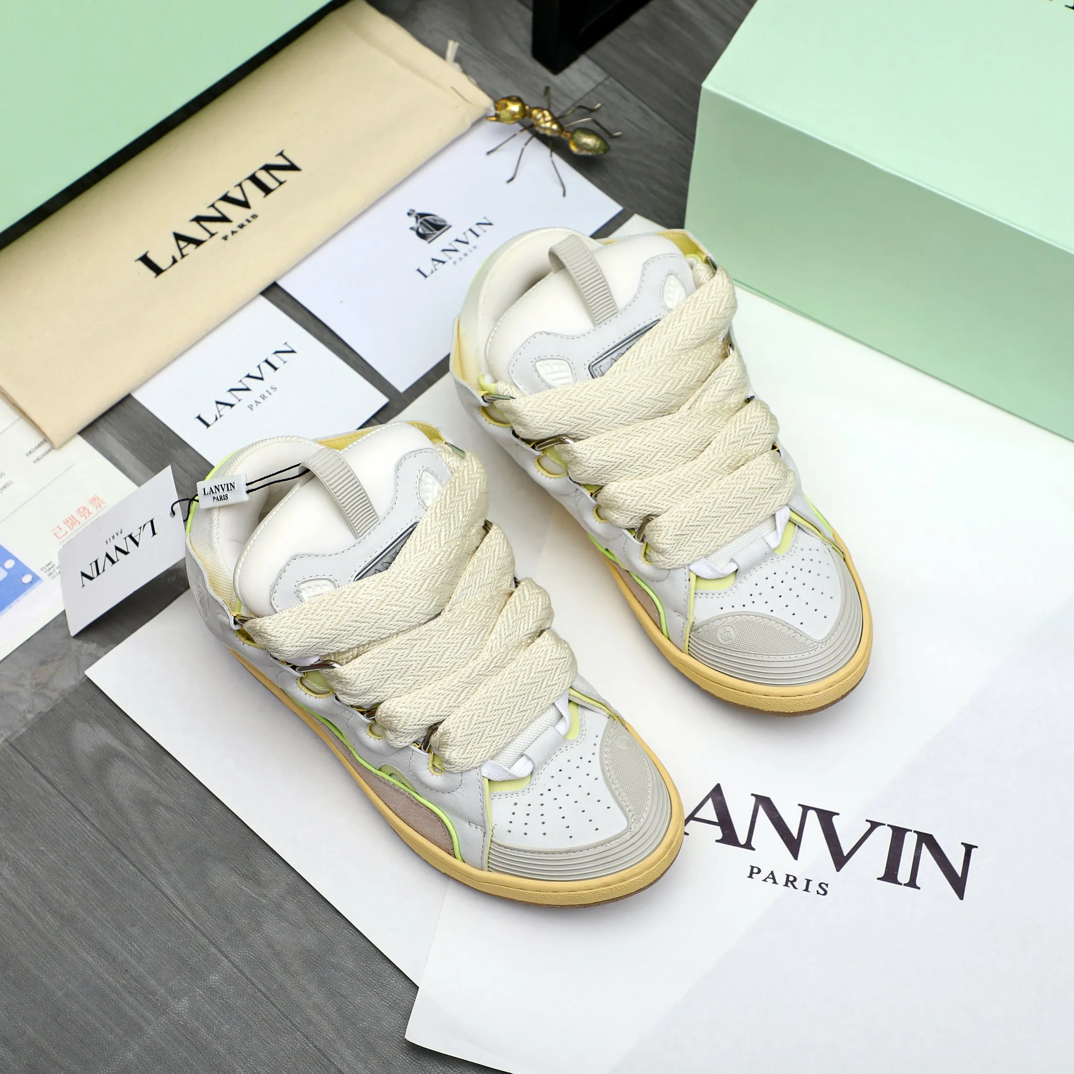 Men's shoes 💰740 [Lanvin] Lanvin high-end quality original couple's casual shoes - Upper: imported pebbled cowhide stitched with breathable mesh - Lining: Lycra elastic lining - Outsole: original rubber outsole - Super high quality control·Fine workmanship: highlighted (high-end·luxury·grade) -Size: 36-45 (45 can be customized)